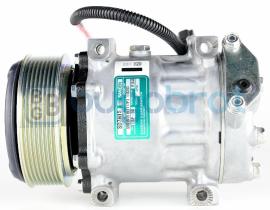 Compresor Original 51-8203 - COMP. SD7H15 L-BRIDA (WP) P-8  120 MM.  12 V.  (JCB 32008562